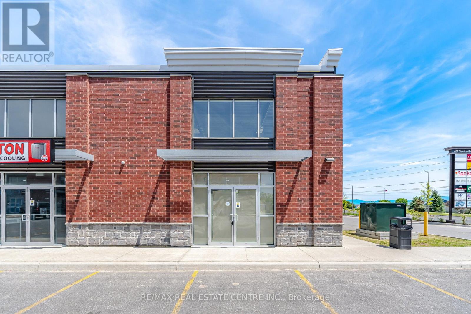 Unit 1 - 452 Taunton Road, Oshawa, Ontario  L1L 0W1 - Photo 3 - E13833872
