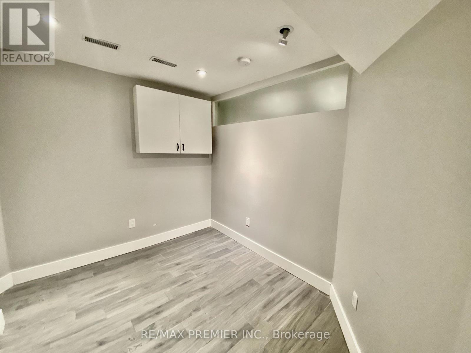 1 - 50 Pape Avenue, Toronto, Ontario  M4M 2V6 - Photo 2 - E13833912