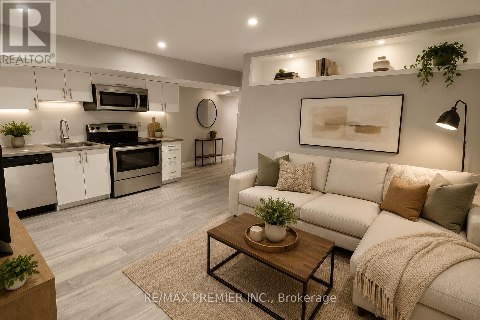 1 - 50 Pape Avenue, Toronto, Ontario  M4M 2V6 - Photo 8 - E13833912