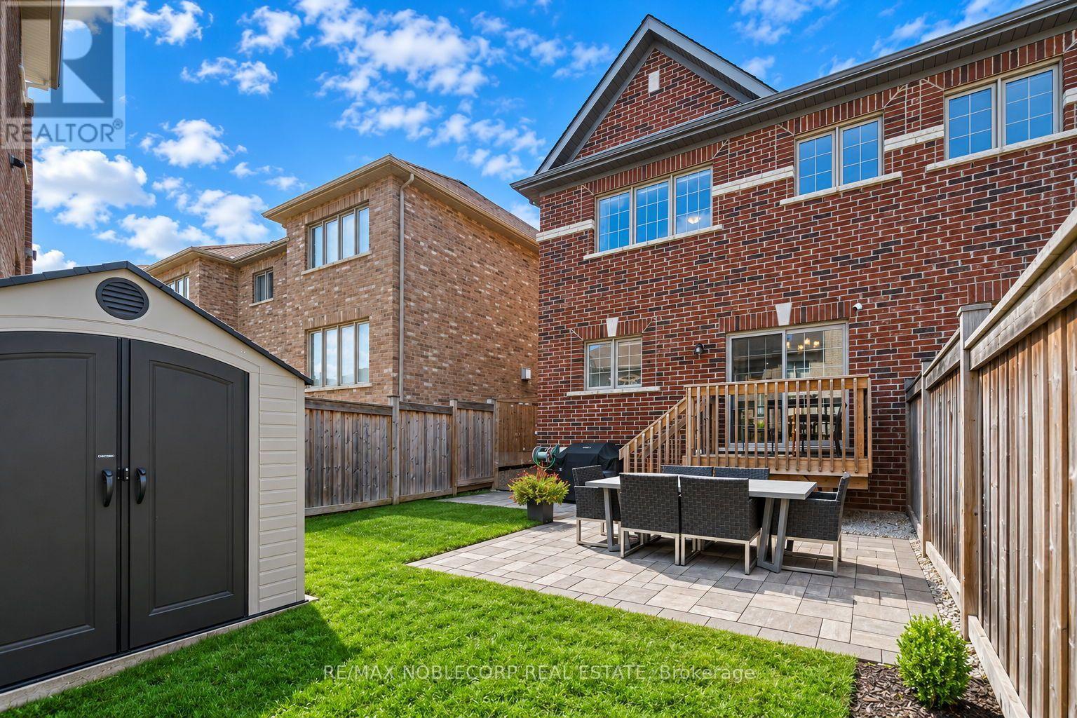 619 Sweetwater Crescent, Newmarket, Ontario  L3X 0H5 - Photo 28 - N13833900