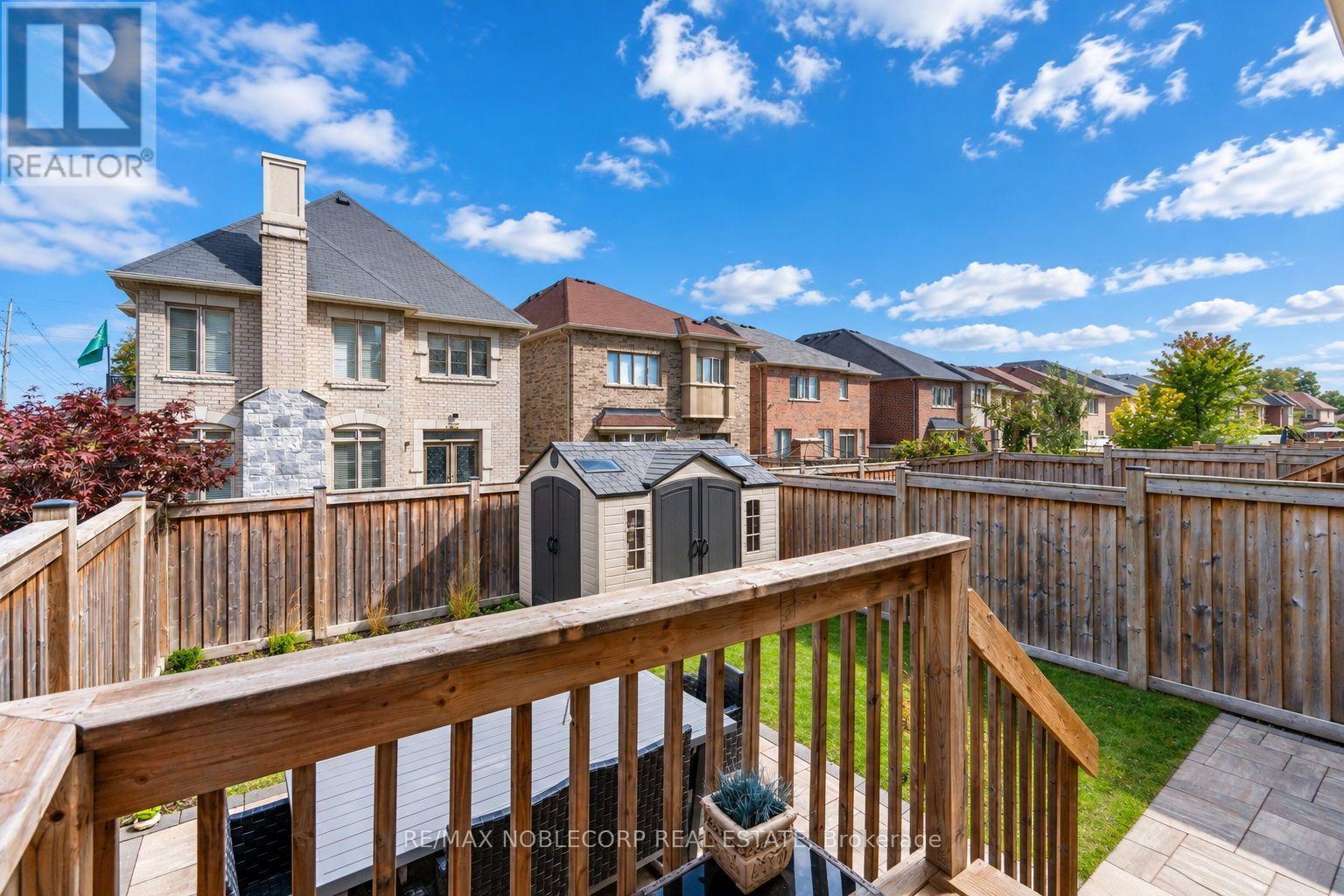 619 Sweetwater Crescent, Newmarket, Ontario  L3X 0H5 - Photo 29 - N13833900