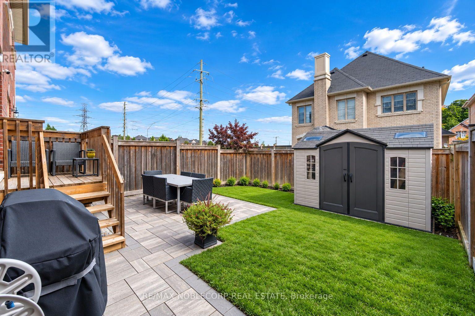 619 Sweetwater Crescent, Newmarket, Ontario  L3X 0H5 - Photo 30 - N13833900