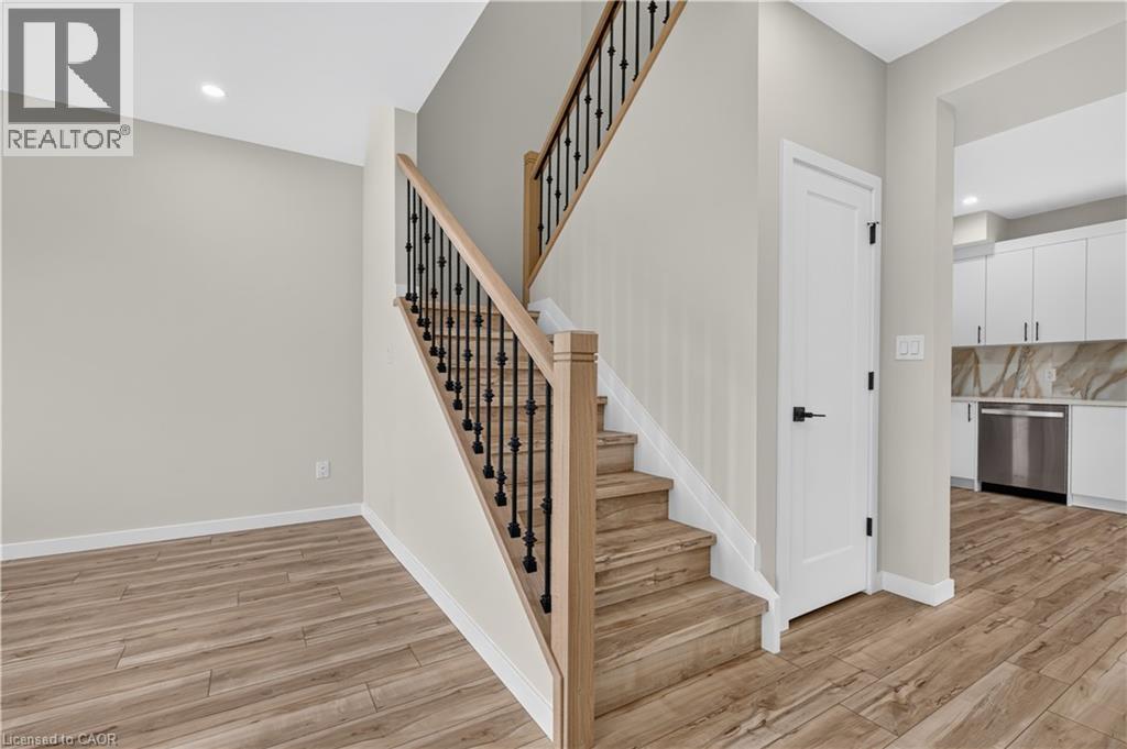 17 Victor Boulevard Unit# R, Hamilton, Ontario  L9A 2V3 - Photo 25 - 40866895