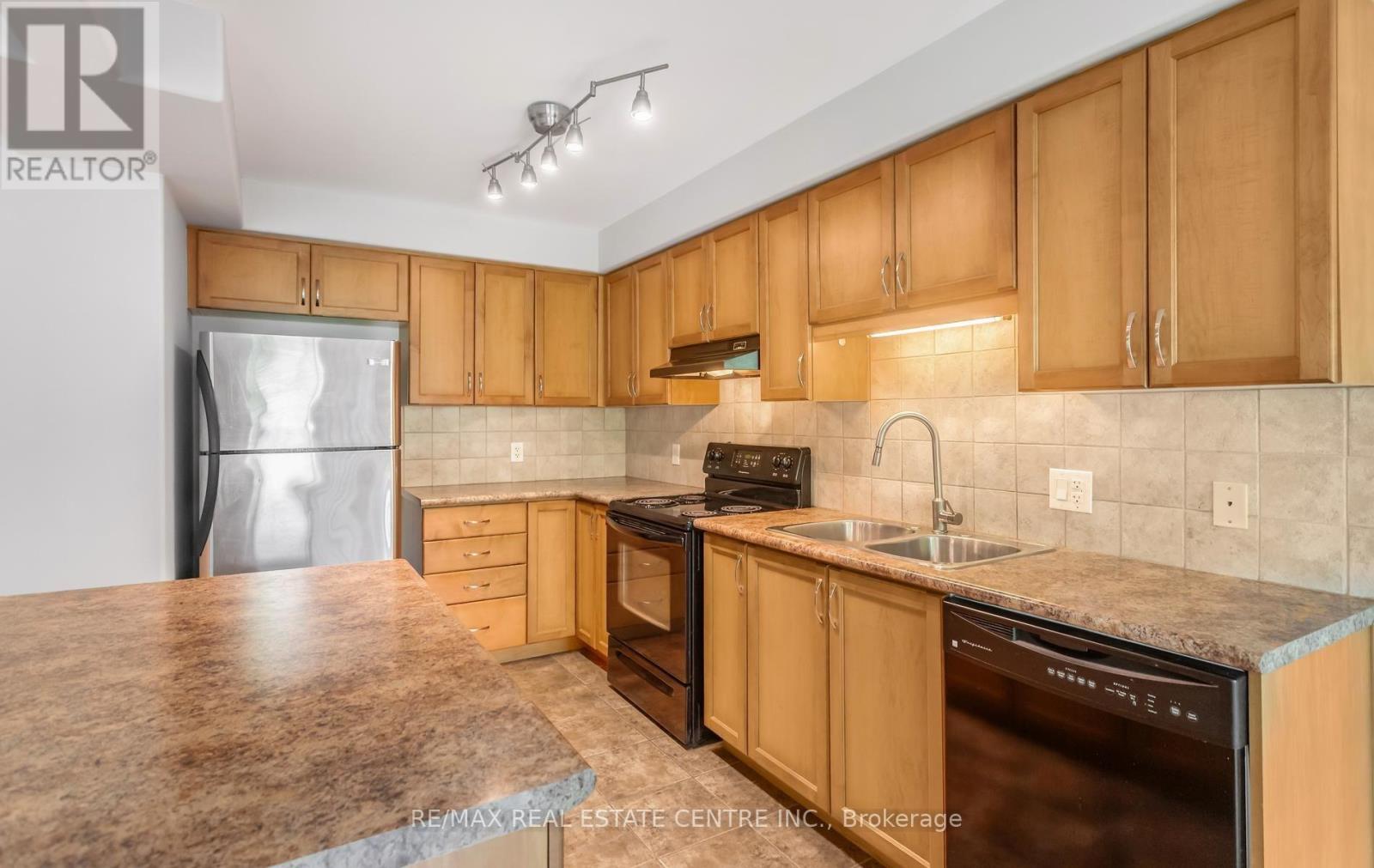 38 - 8 Hemlock Way, Grimsby, Ontario  L3M 0B5 - Photo 17 - X13833836