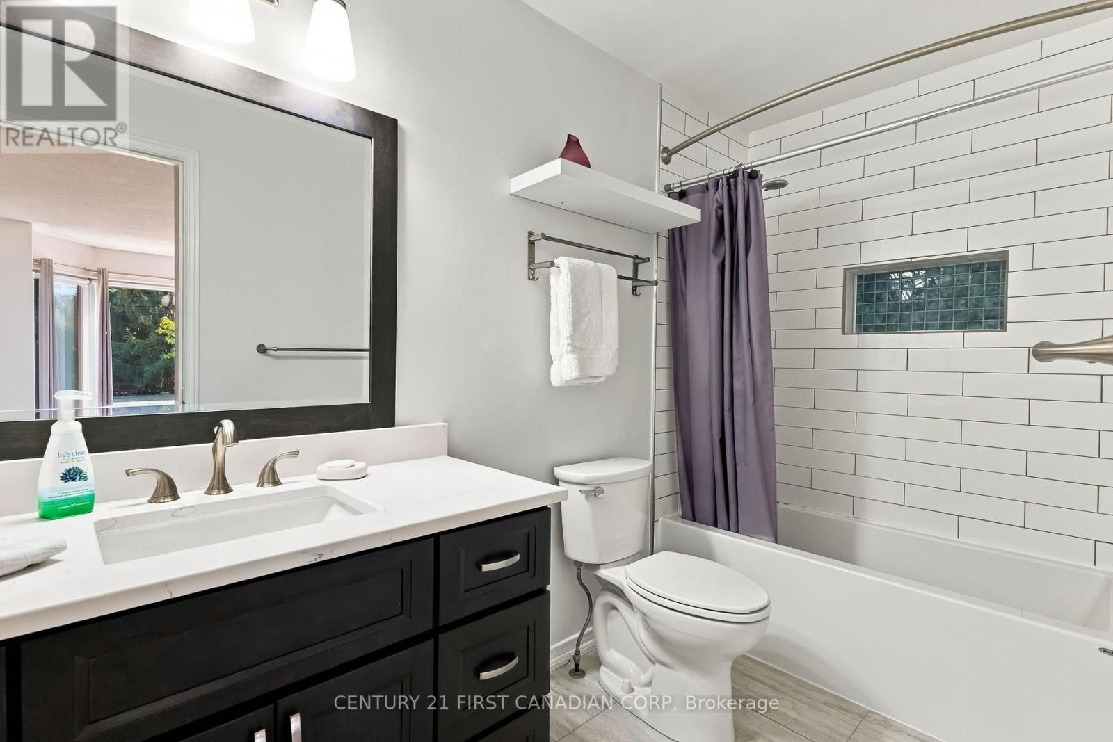 23 - 20 Kernohan Parkway, London South, Ontario  N6J 4Y3 - Photo 18 - X13833952