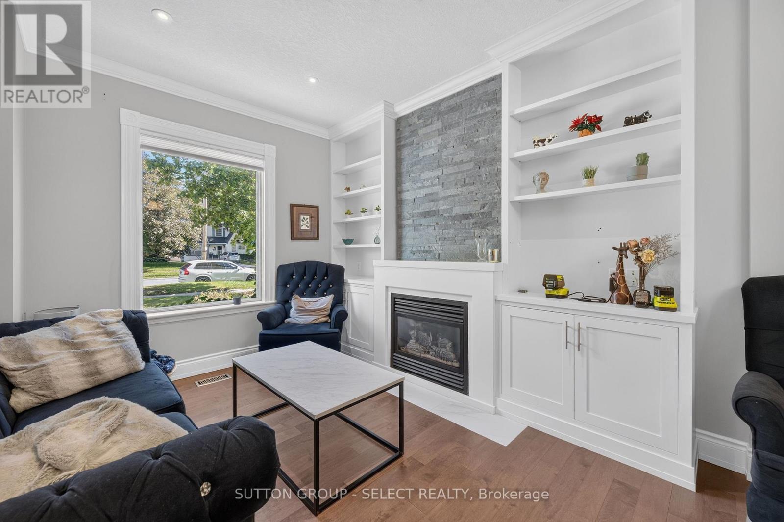 943 Colborne Street, London East, Ontario  N6A 4A5 - Photo 3 - X13833972