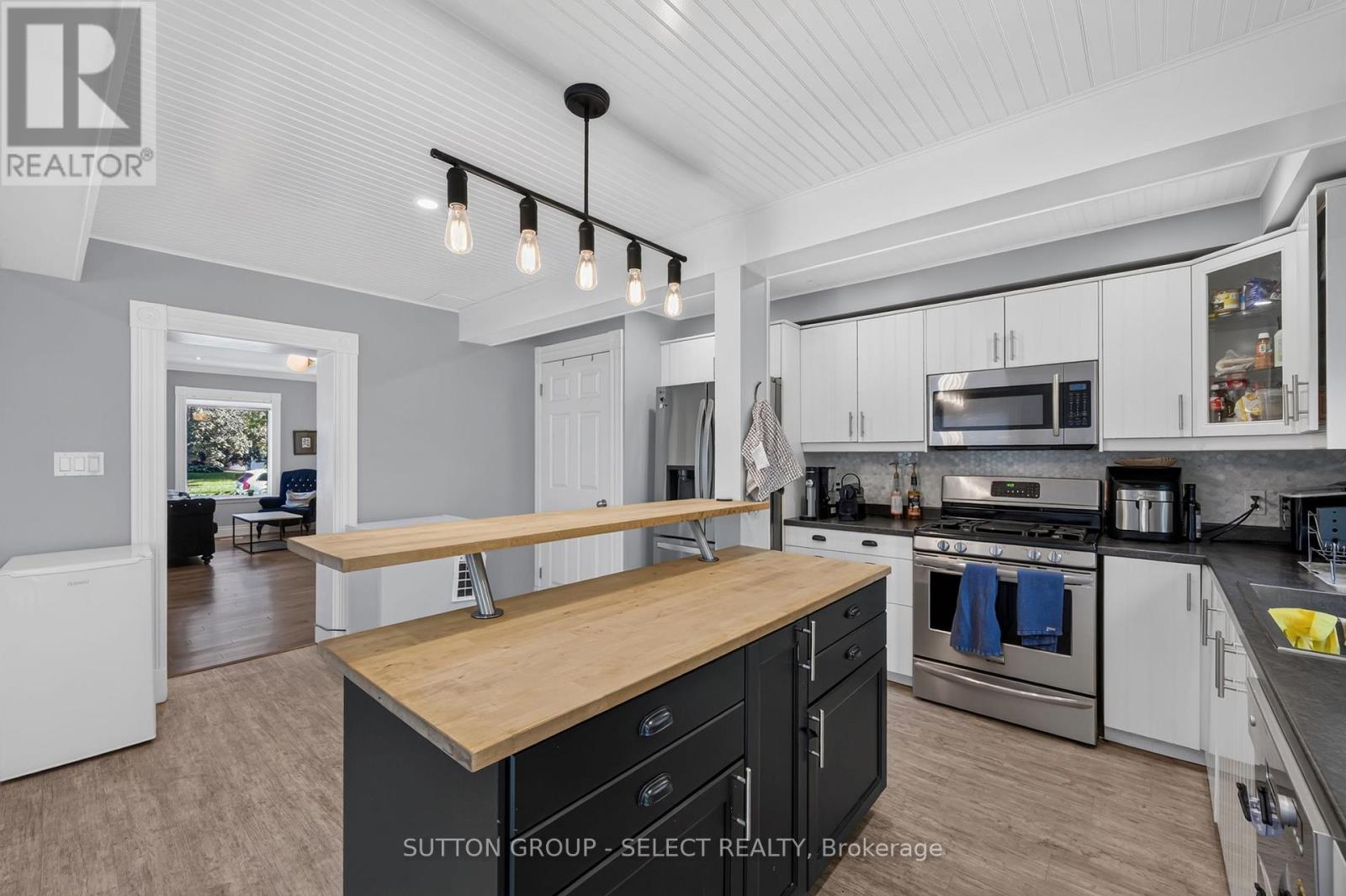 943 Colborne Street, London East, Ontario  N6A 4A5 - Photo 8 - X13833972