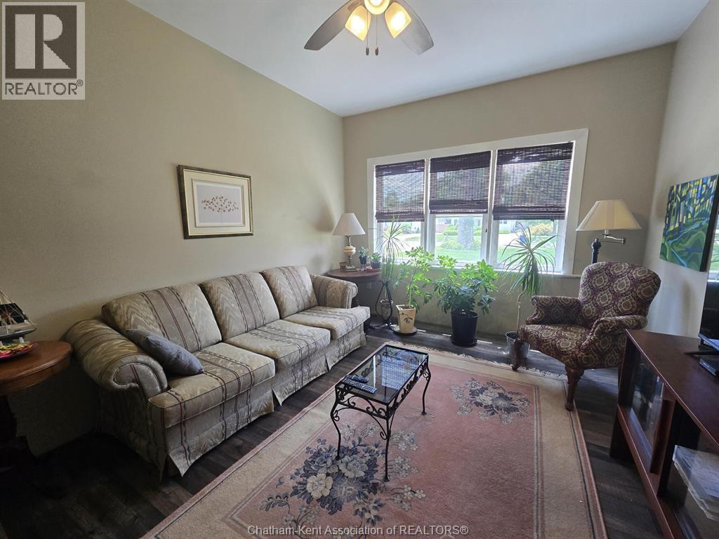 263 Delaware Avenue, Chatham, Ontario  N7L 2W7 - Photo 11 - 26023725