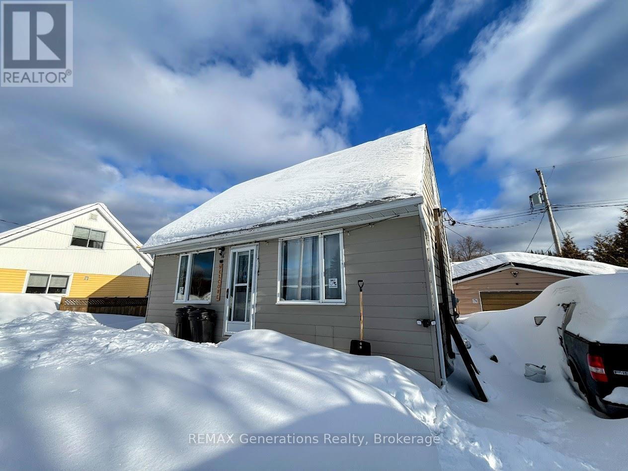 16 Wenonah Drive, Manitouwadge, Ontario  P0T 2C0 - Photo 21 - X13244620