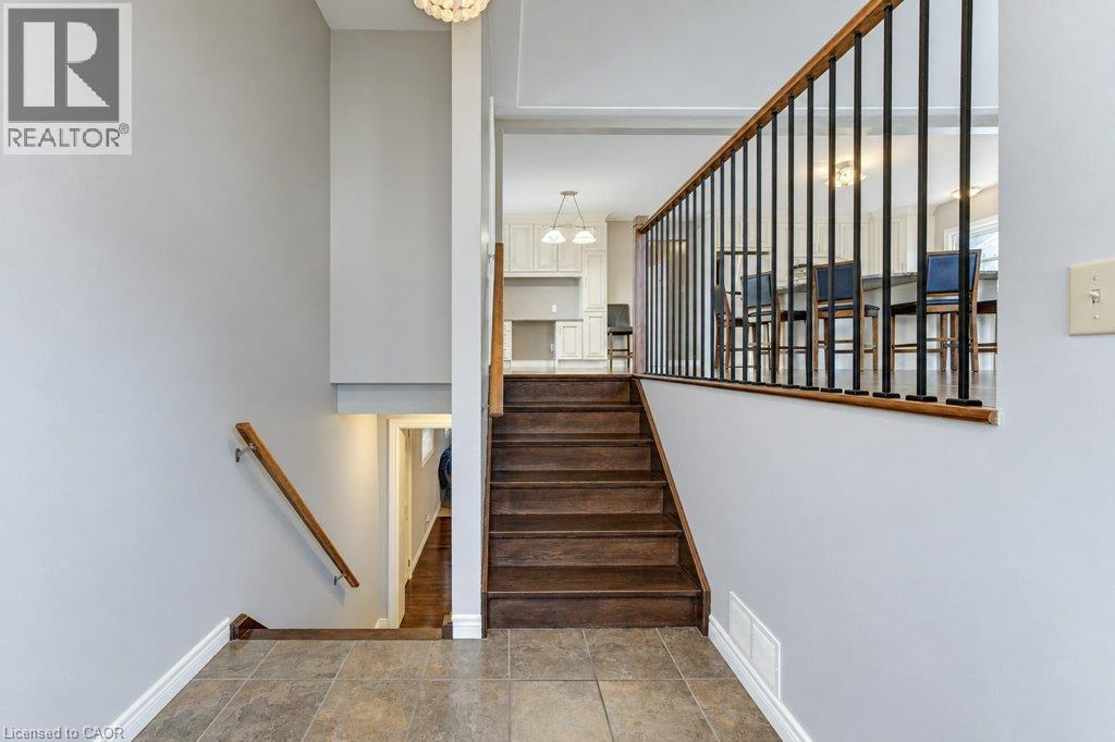 34 Wayne Drive, Kitchener, Ontario  N2A 1M2 - Photo 5 - 40863612