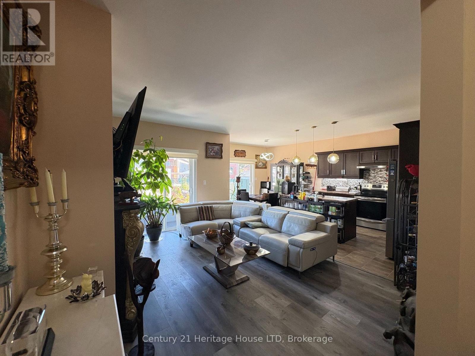 424 Williams Crescent, Fort Erie, Ontario  L2A 0E9 - Photo 4 - X13833986
