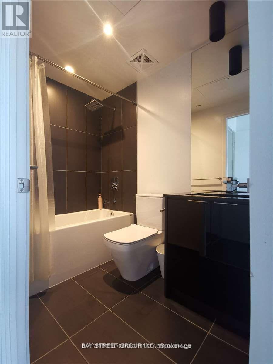 4306 - 70 Temperance Street, Toronto, Ontario  M5H 4E8 - Photo 10 - C13834018