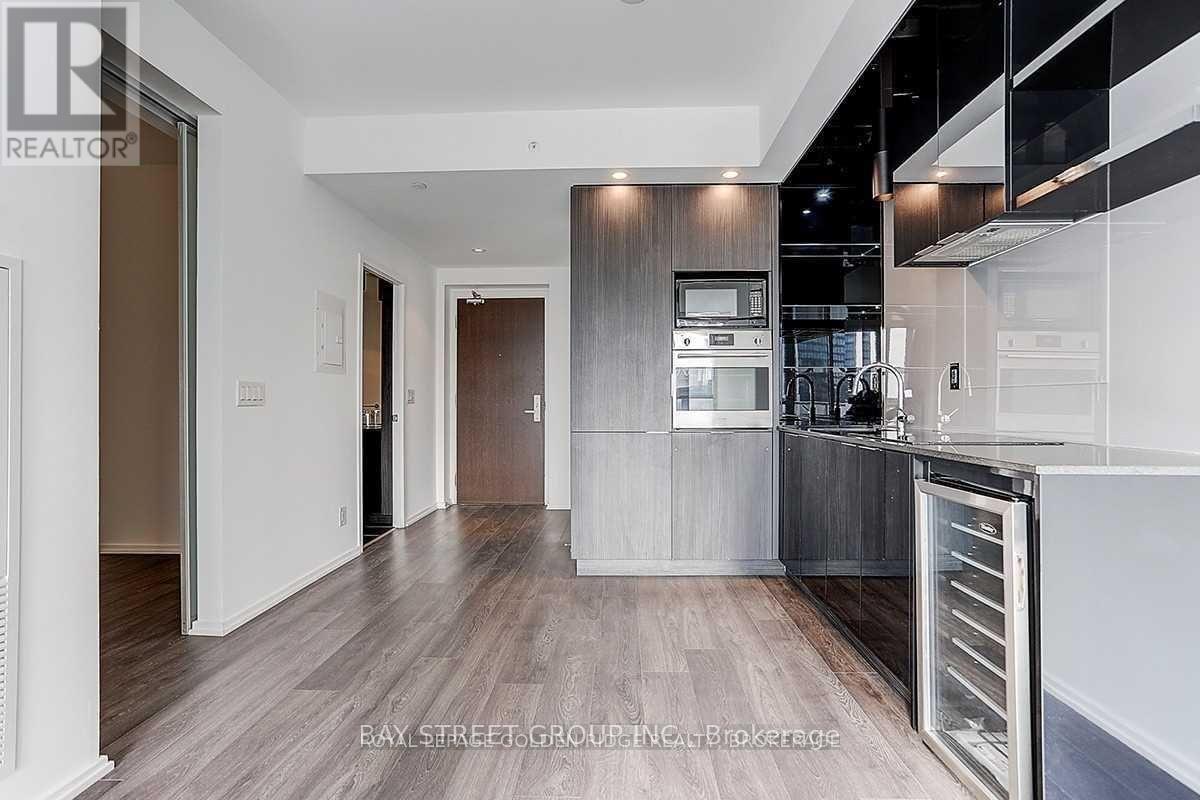 4209 - 70 Temperance Street, Toronto, Ontario  M5H 0B1 - Photo 4 - C13834024