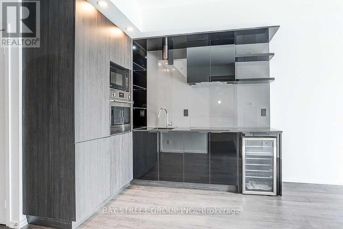 4209 - 70 Temperance Street, Toronto, Ontario  M5H 0B1 - Photo 6 - C13834024