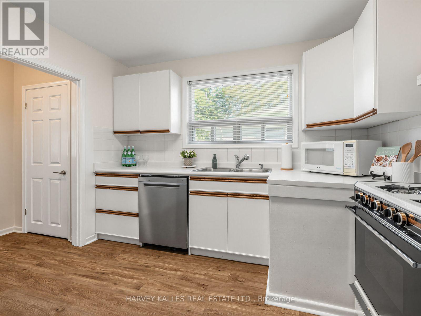 70 Pintail Crescent, Toronto, Ontario  M3A 2Y7 - Photo 13 - C13834054