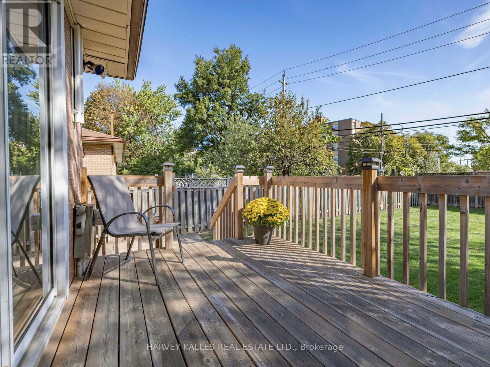 70 Pintail Crescent, Toronto, Ontario  M3A 2Y7 - Photo 21 - C13834054