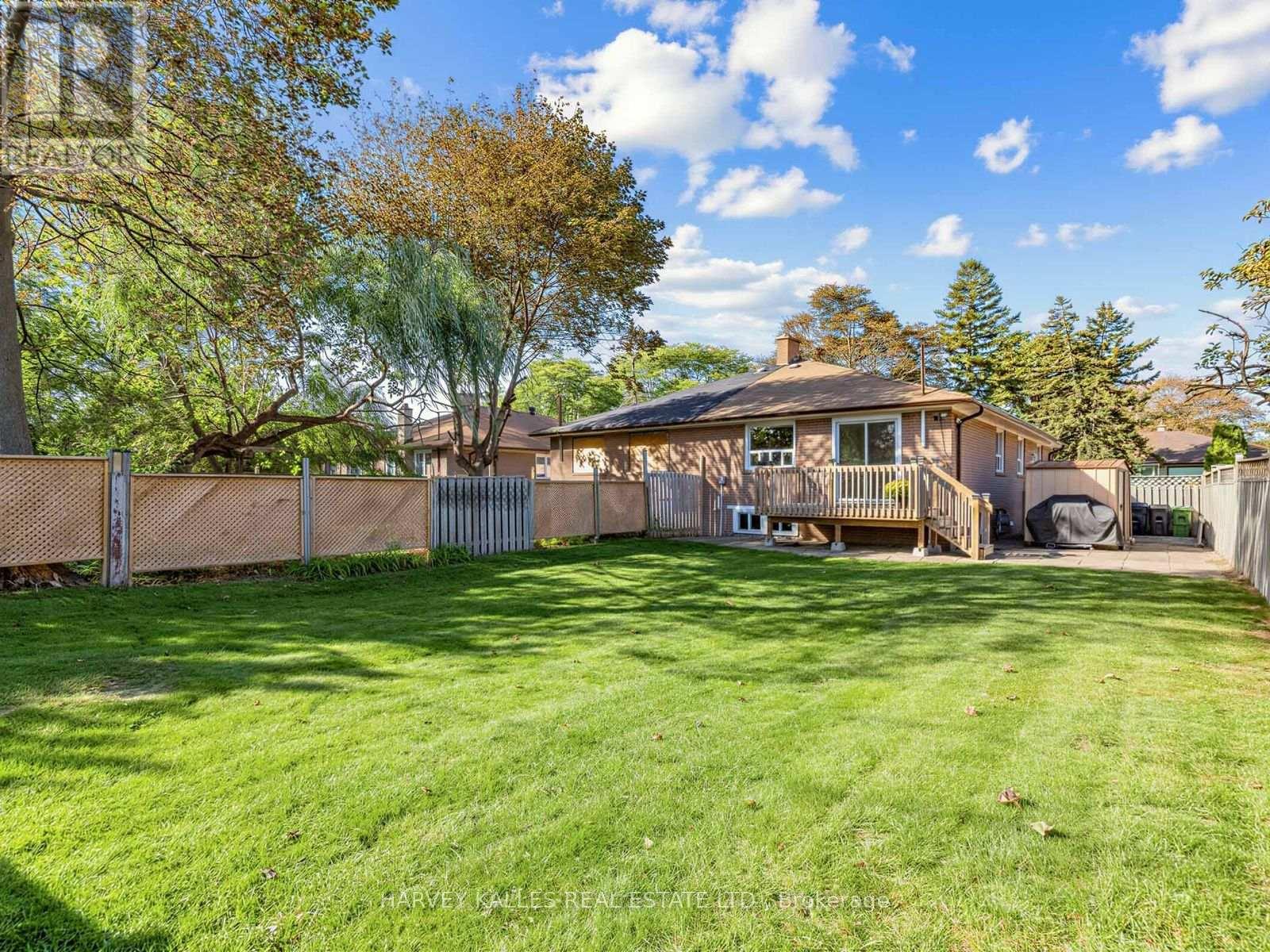70 Pintail Crescent, Toronto, Ontario  M3A 2Y7 - Photo 32 - C13834054