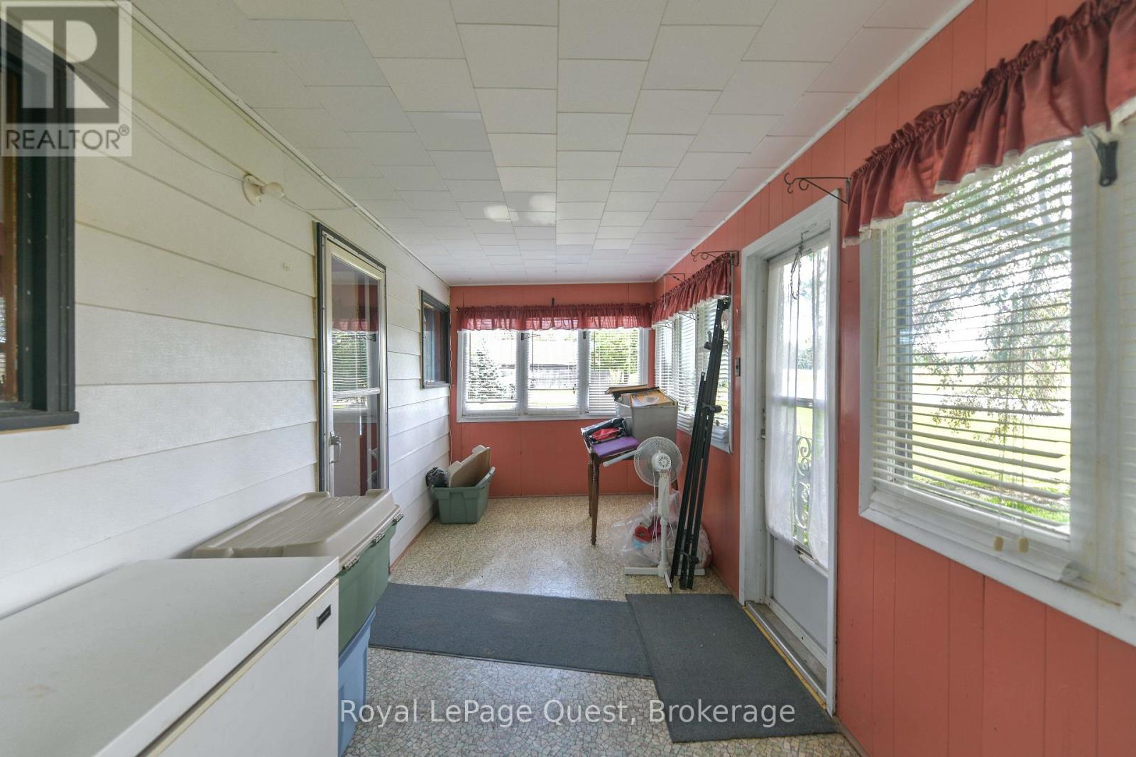 2750 Fairgrounds Road, Ramara, Ontario  L0K 2B0 - Photo 15 - S13833926