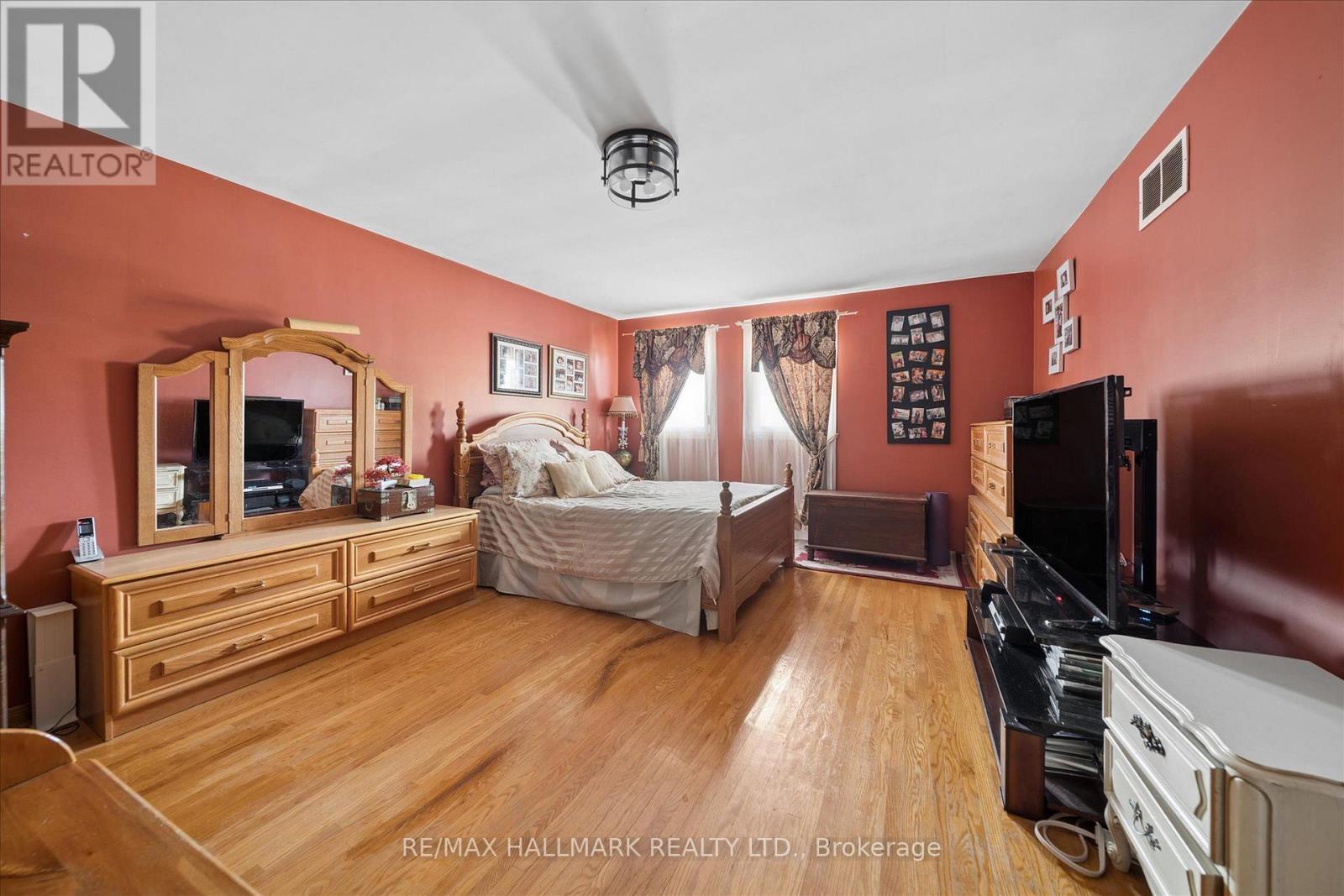 16 Ascolda Boulevard, Toronto, Ontario  M1J 2N7 - Photo 21 - E13833960