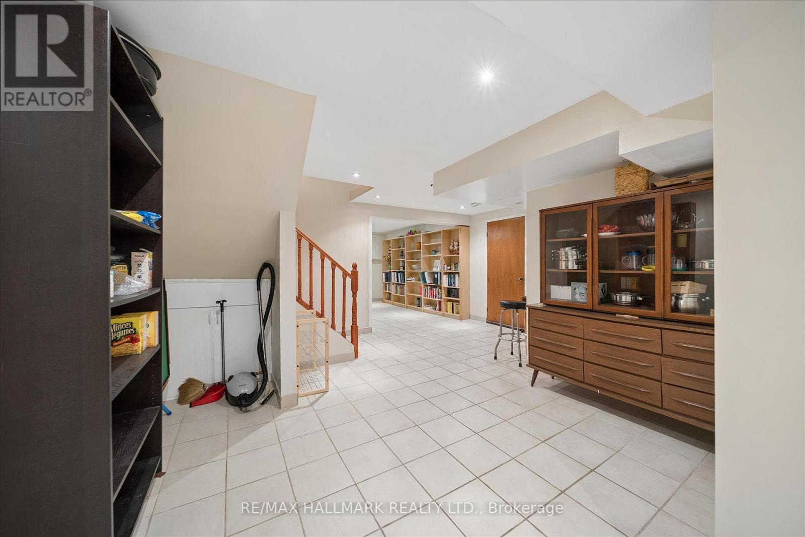 16 Ascolda Boulevard, Toronto, Ontario  M1J 2N7 - Photo 32 - E13833960