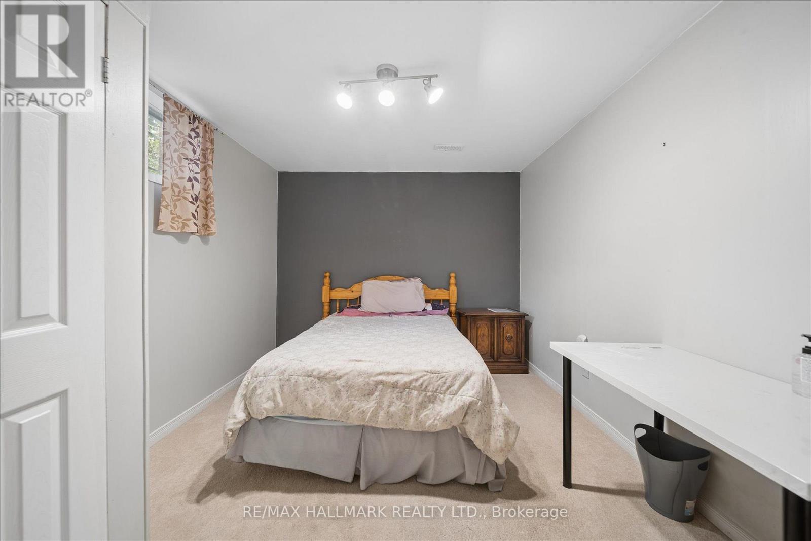 16 Ascolda Boulevard, Toronto, Ontario  M1J 2N7 - Photo 36 - E13833960
