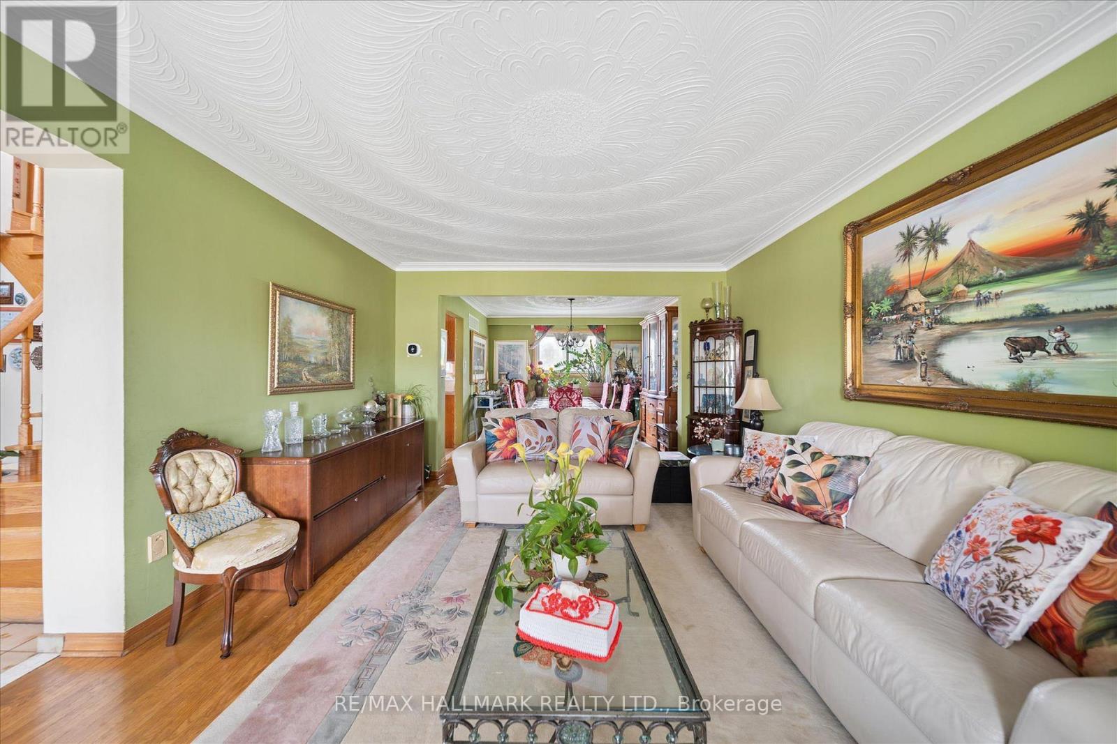 16 Ascolda Boulevard, Toronto, Ontario  M1J 2N7 - Photo 7 - E13833960