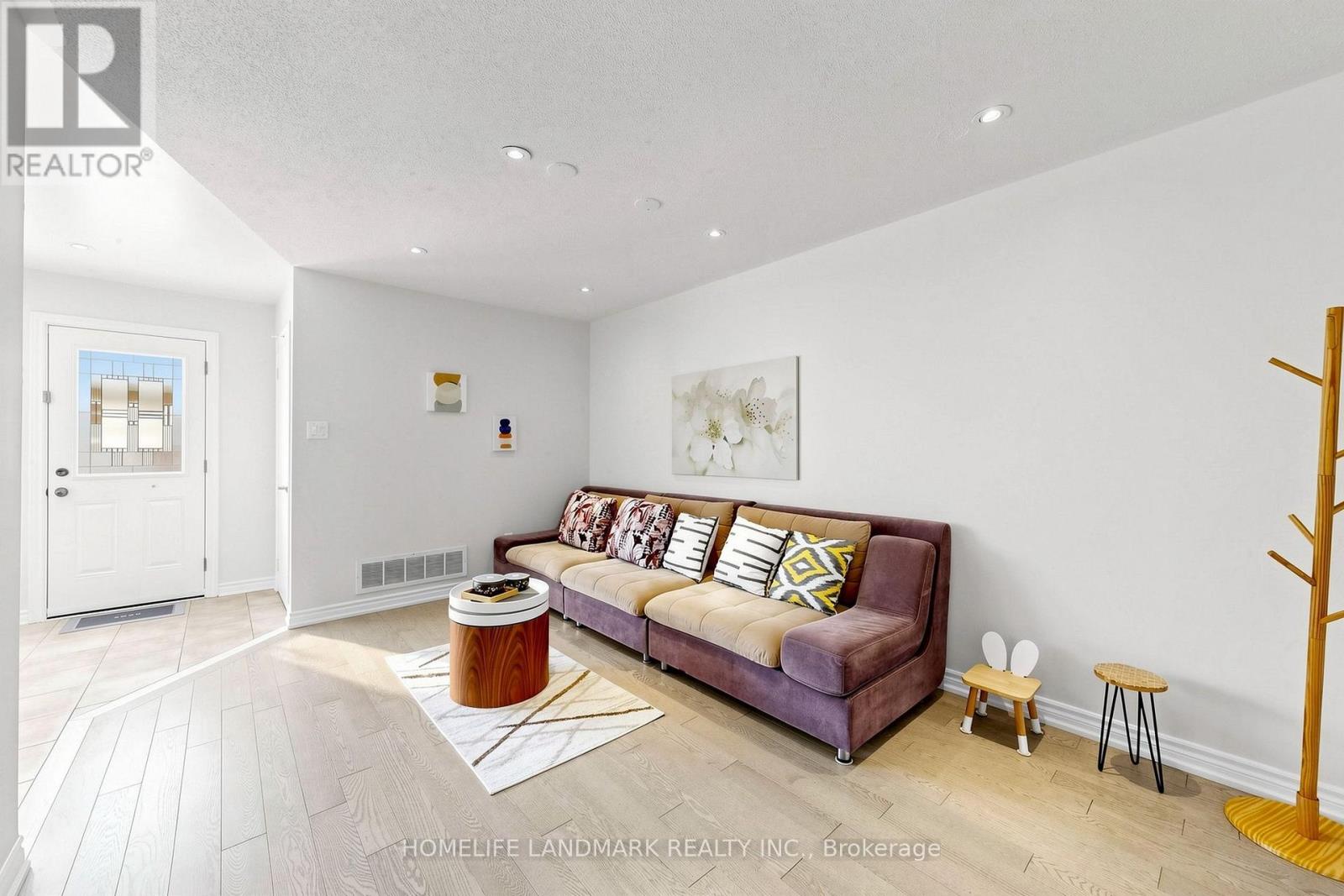 247 Mingay Avenue, Markham (Wismer), Ontario  L6E 1J1 - Photo 11 - N13834006