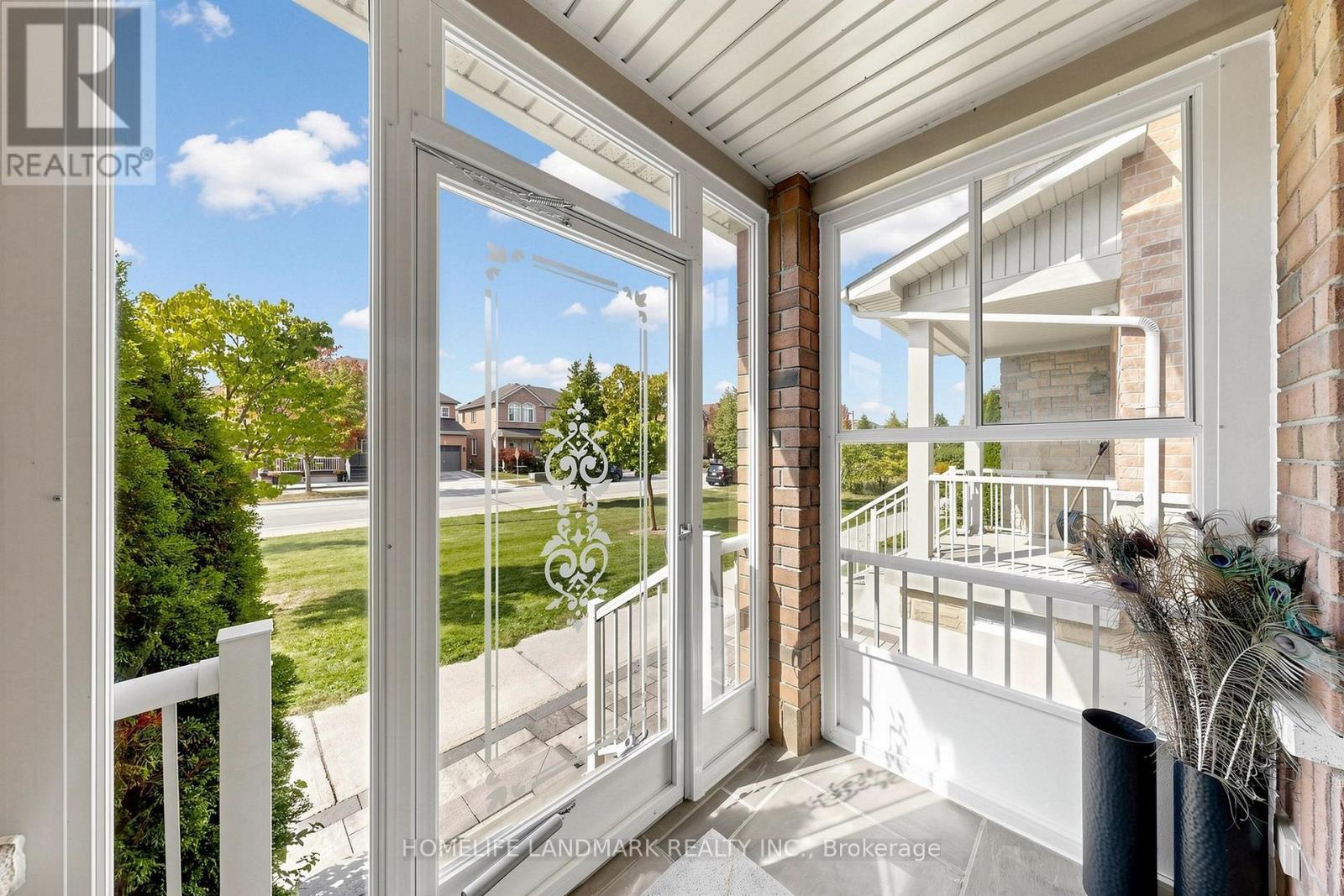 247 Mingay Avenue, Markham (Wismer), Ontario  L6E 1J1 - Photo 4 - N13834006
