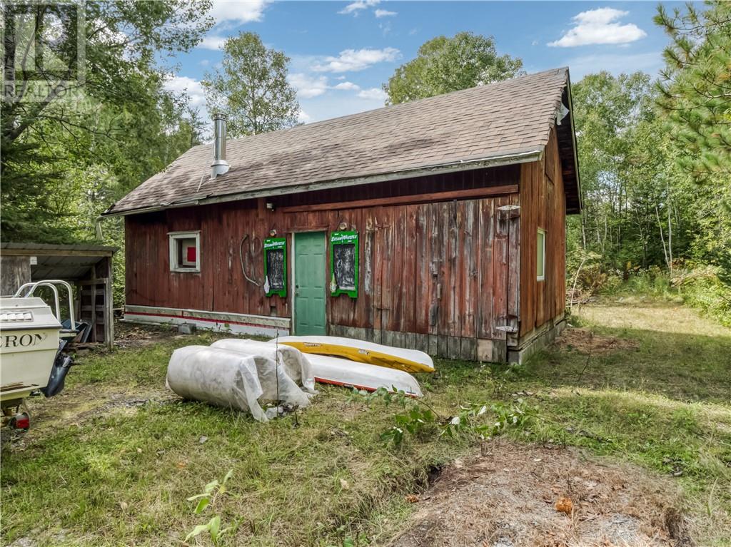 896 Red Deer Lake Road N, Wahnapitae, Ontario  P0M 3C0 - Photo 11 - 2130641