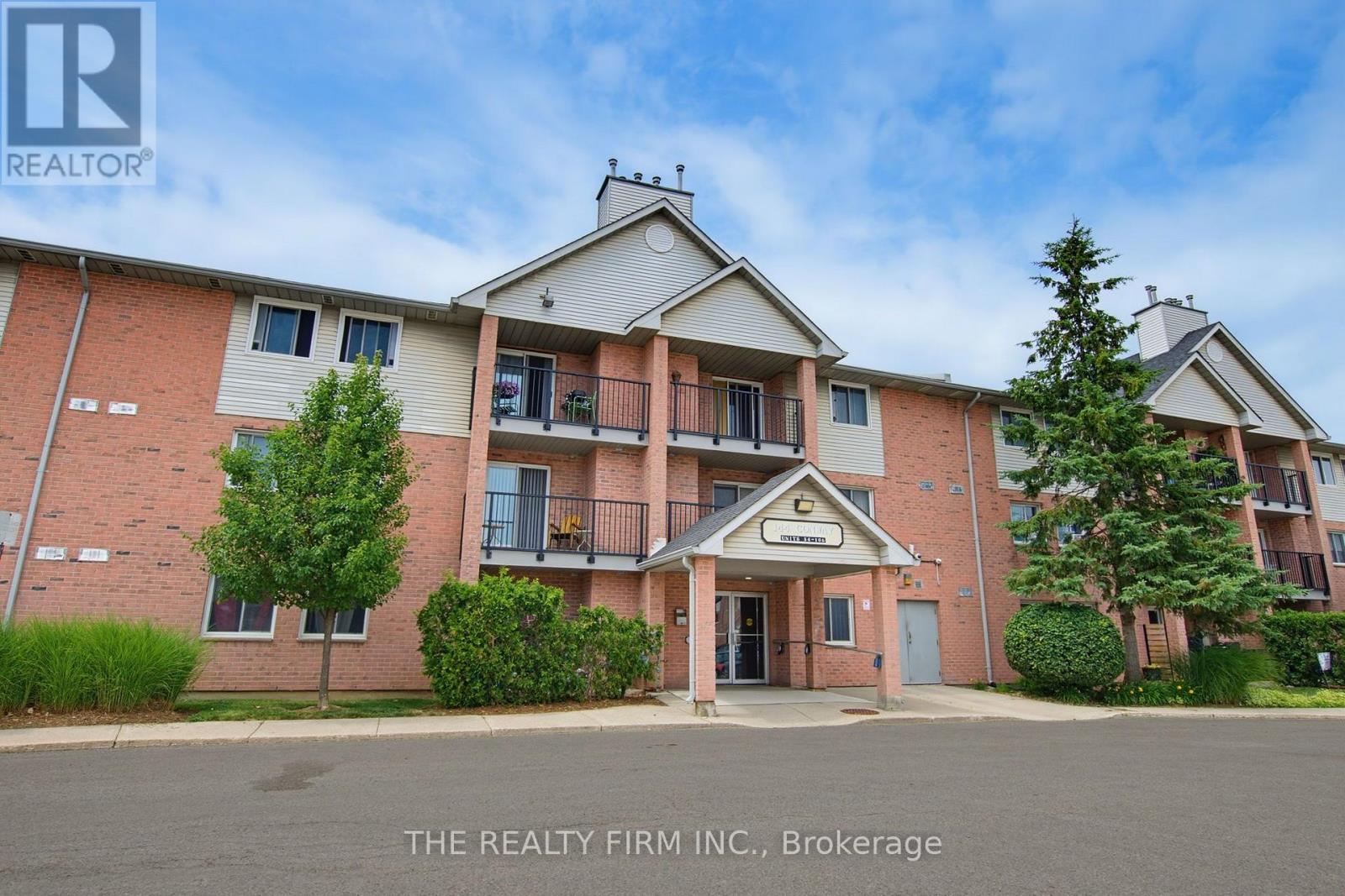 58 - 144 CONWAY DRIVE, London South, Ontario