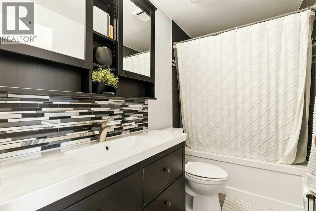 80, 23 Glamis Drive SW
