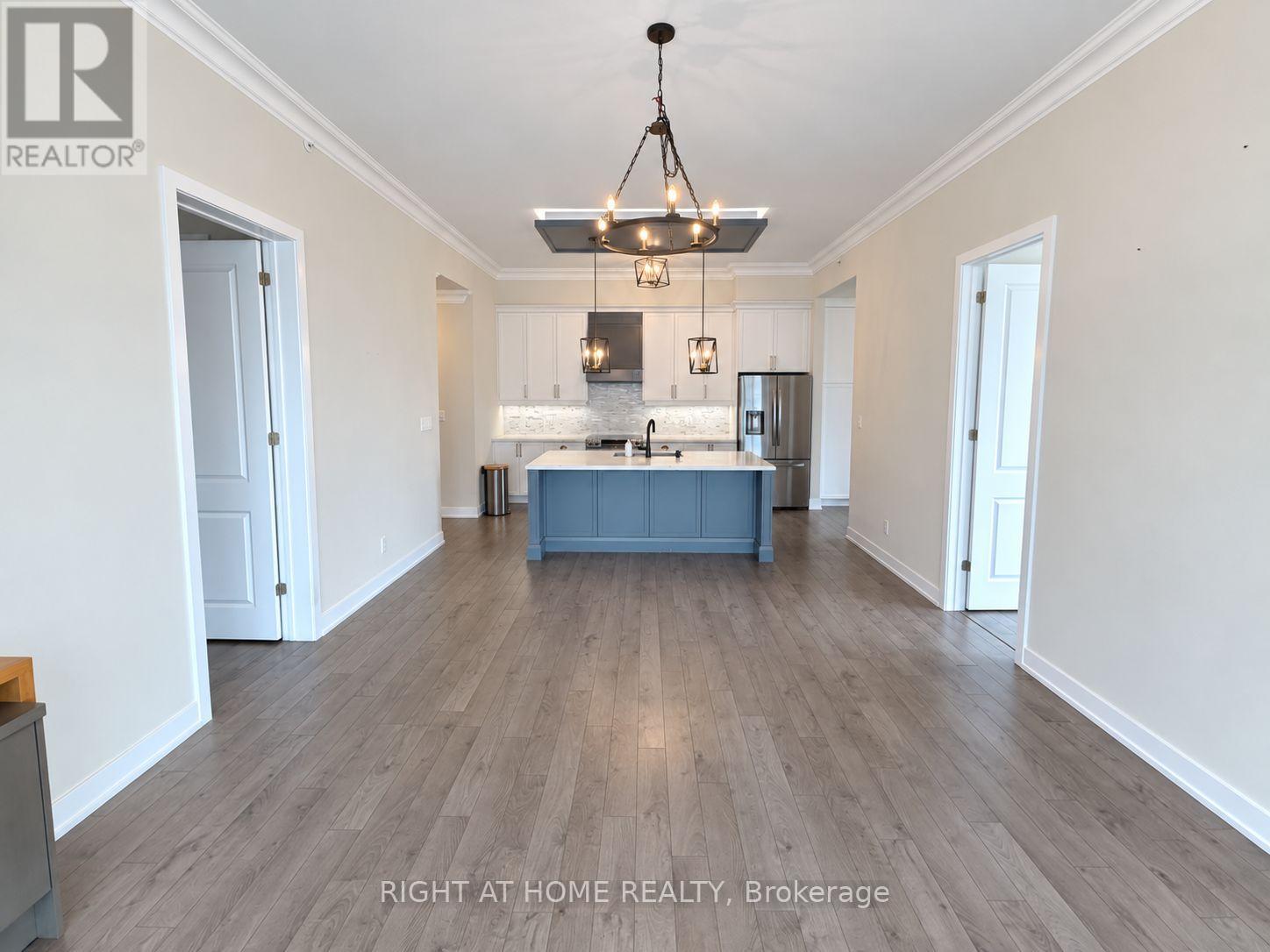 519 - 150 Oak Park Boulevard, Oakville, Ontario  L6H 0E7 - Photo 4 - W13833944