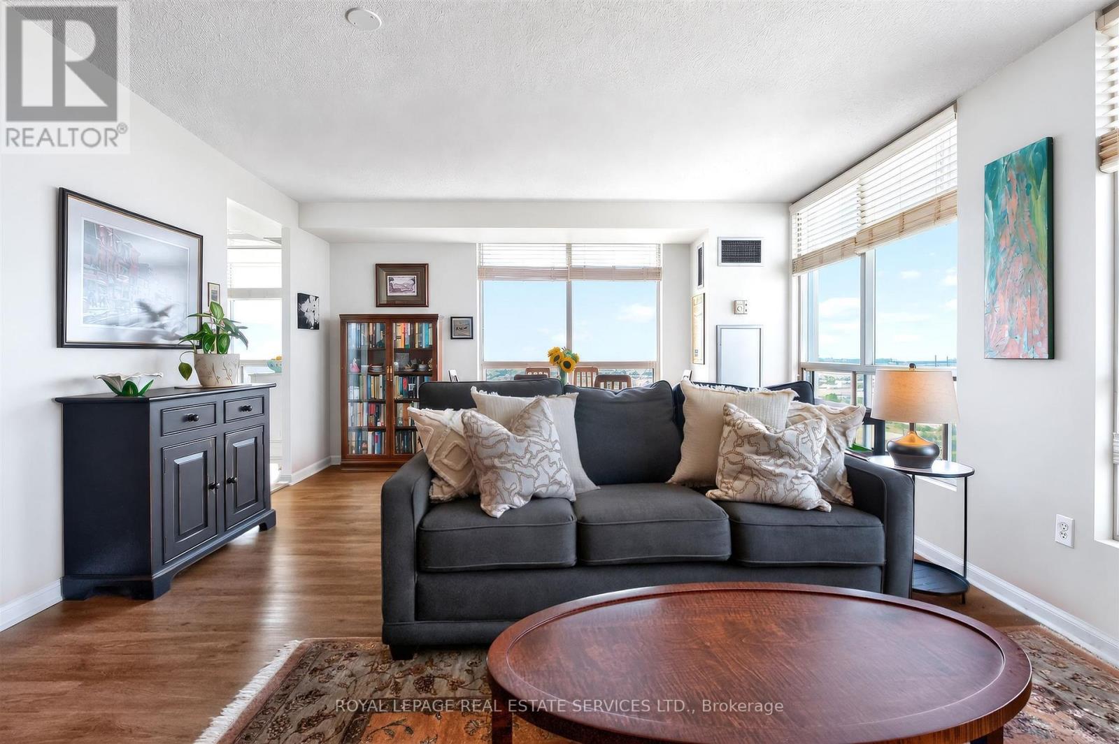 1711 - 101 Subway Crescent, Toronto, Ontario  M9B 6K4 - Photo 6 - W13834060