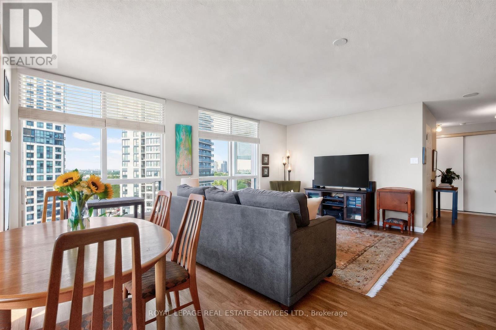1711 - 101 Subway Crescent, Toronto, Ontario  M9B 6K4 - Photo 9 - W13834060
