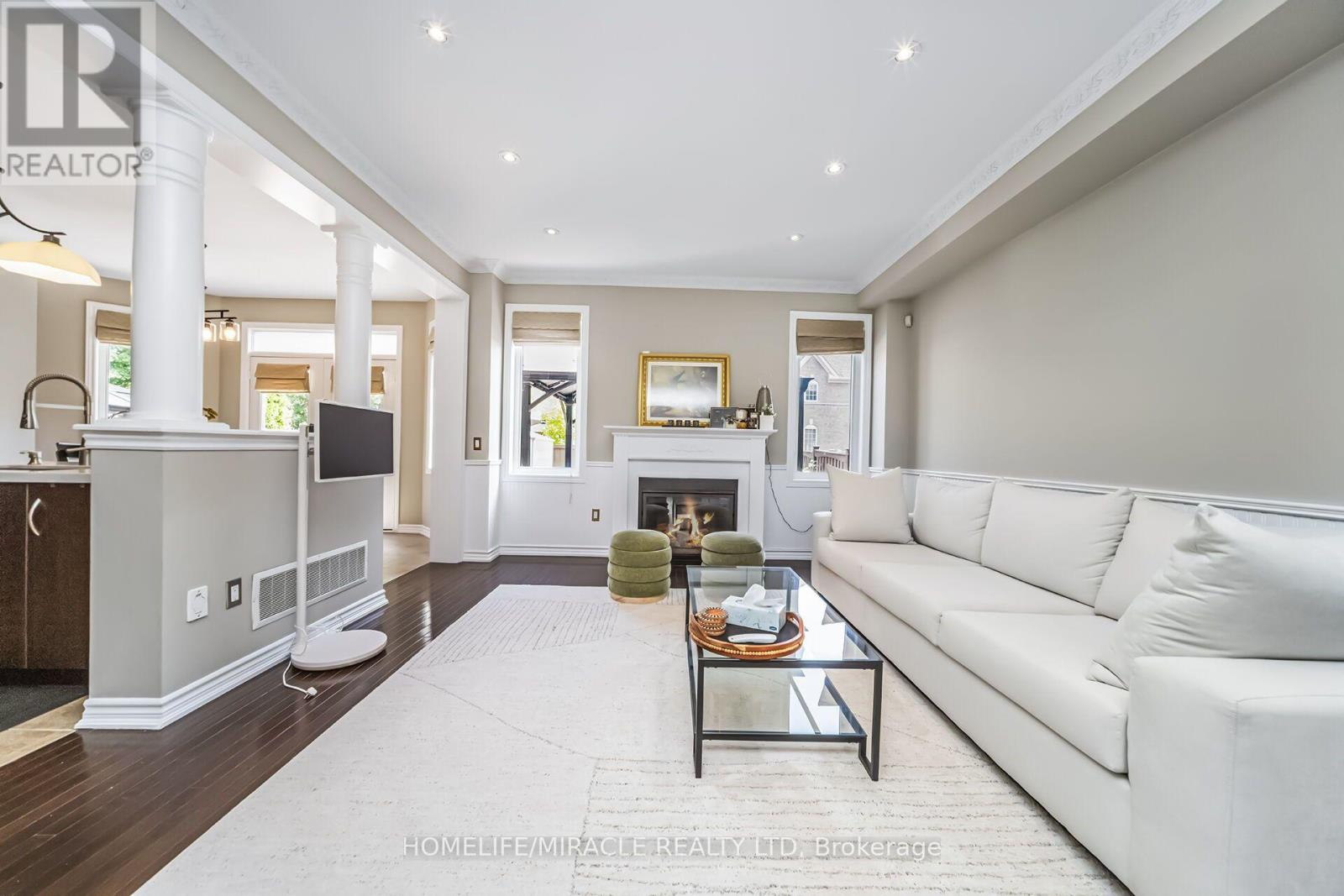 3 Losino Street, Caledon, Ontario  L7C 3N2 - Photo 7 - W13833894