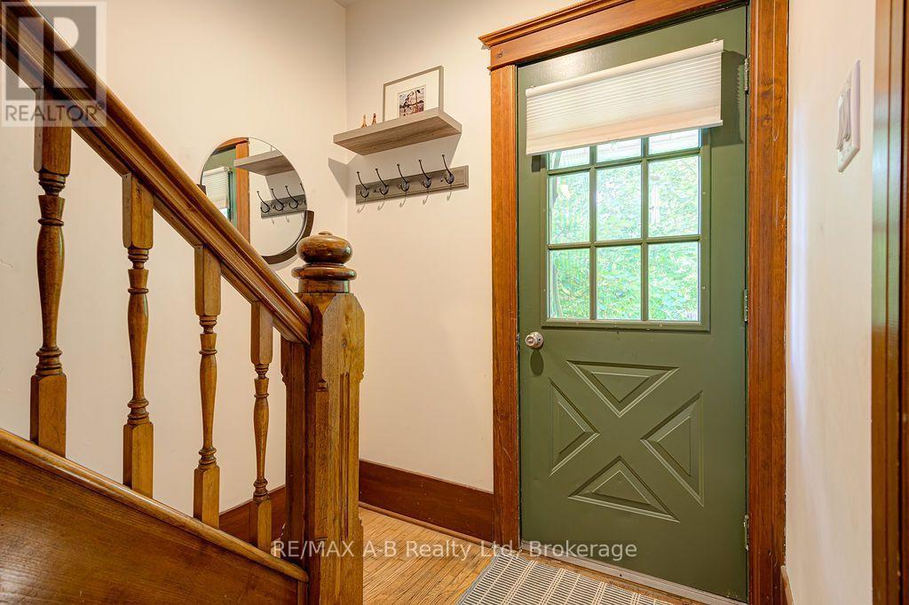54 Mcnab Street S, Stratford, Ontario  N5A 1Z2 - Photo 23 - X13833574