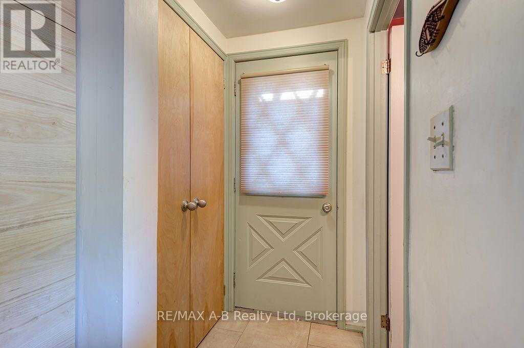54 Mcnab Street S, Stratford, Ontario  N5A 1Z2 - Photo 20 - X13833574