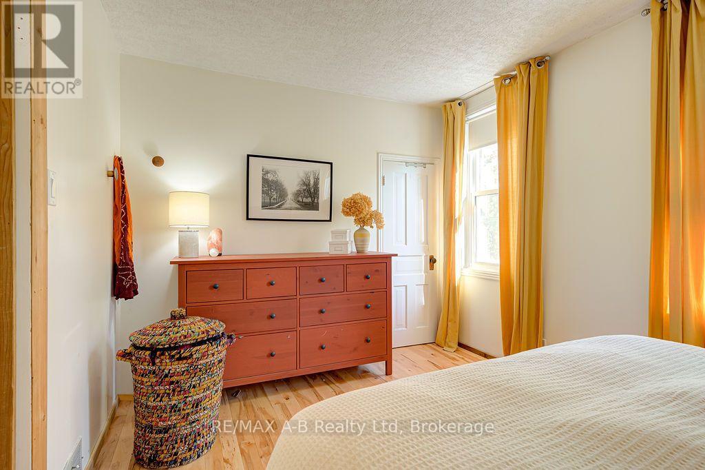 54 Mcnab Street S, Stratford, Ontario  N5A 1Z2 - Photo 28 - X13833574