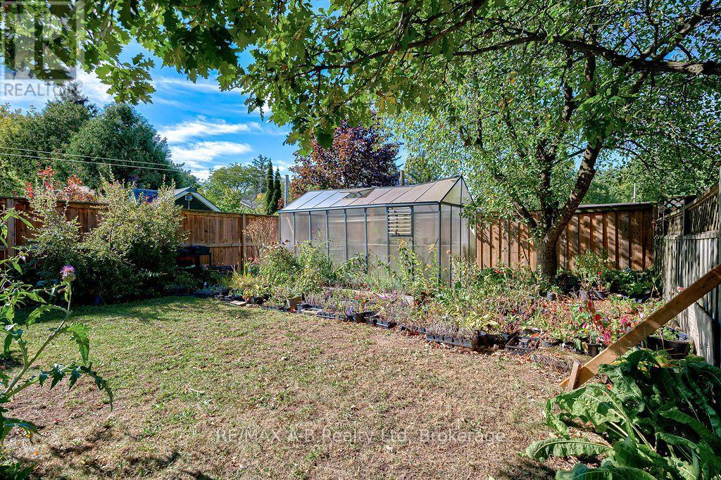 54 Mcnab Street S, Stratford, Ontario  N5A 1Z2 - Photo 43 - X13833574