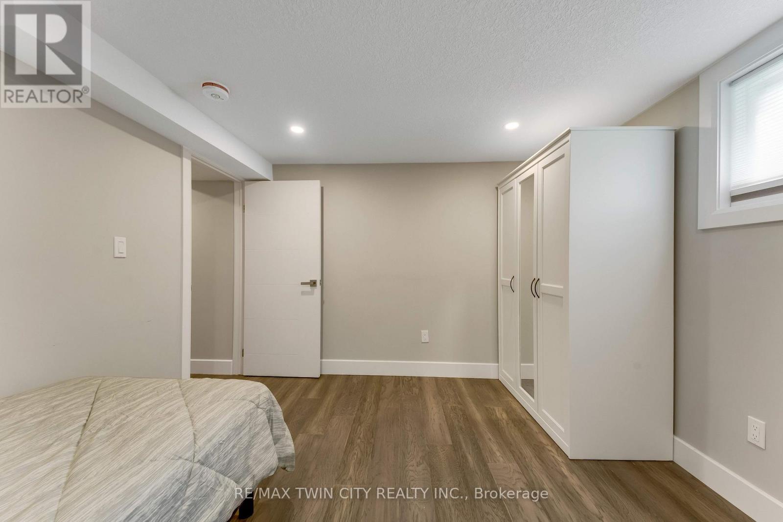 106 Kenneth Avenue, Kitchener, Ontario  N2A 1W2 - Photo 34 - X13833964