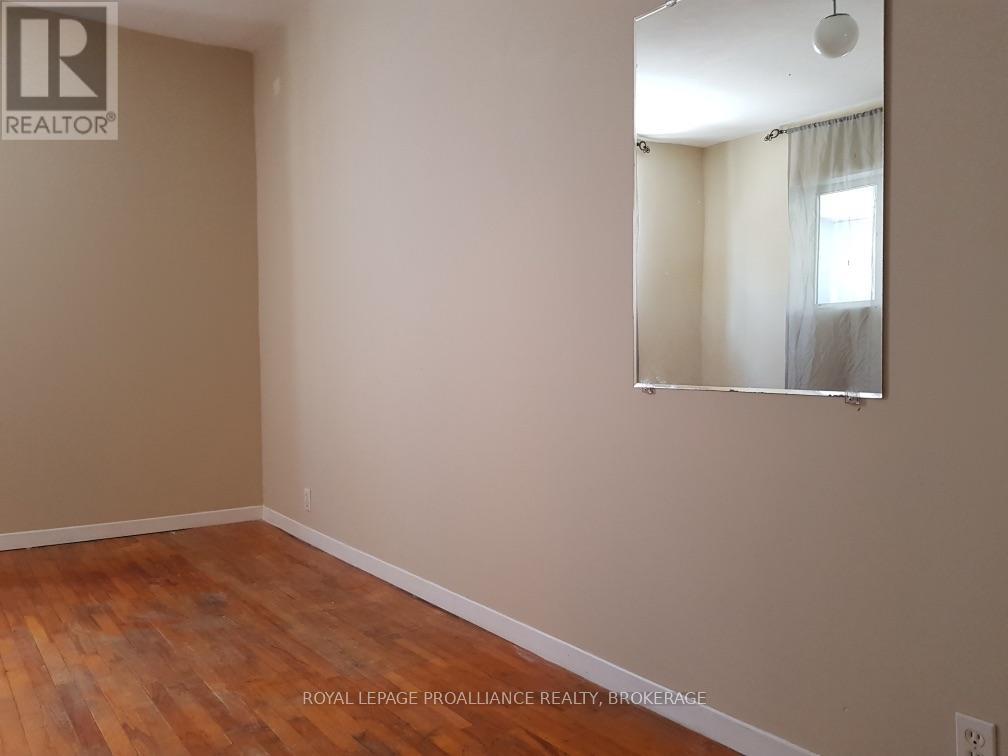 27 Stephen Street, Kingston, Ontario  K7K 2C2 - Photo 14 - X13815502