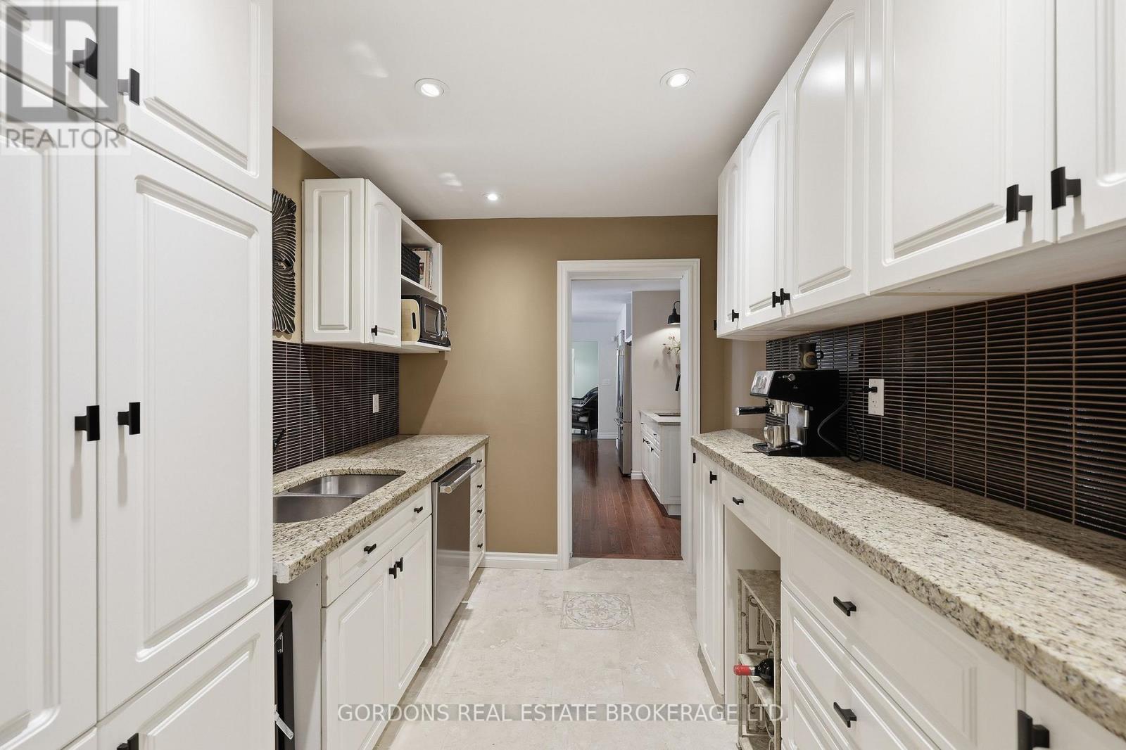 25 Riverside Drive, Kingston, Ontario  K7L 4V1 - Photo 34 - X13834112