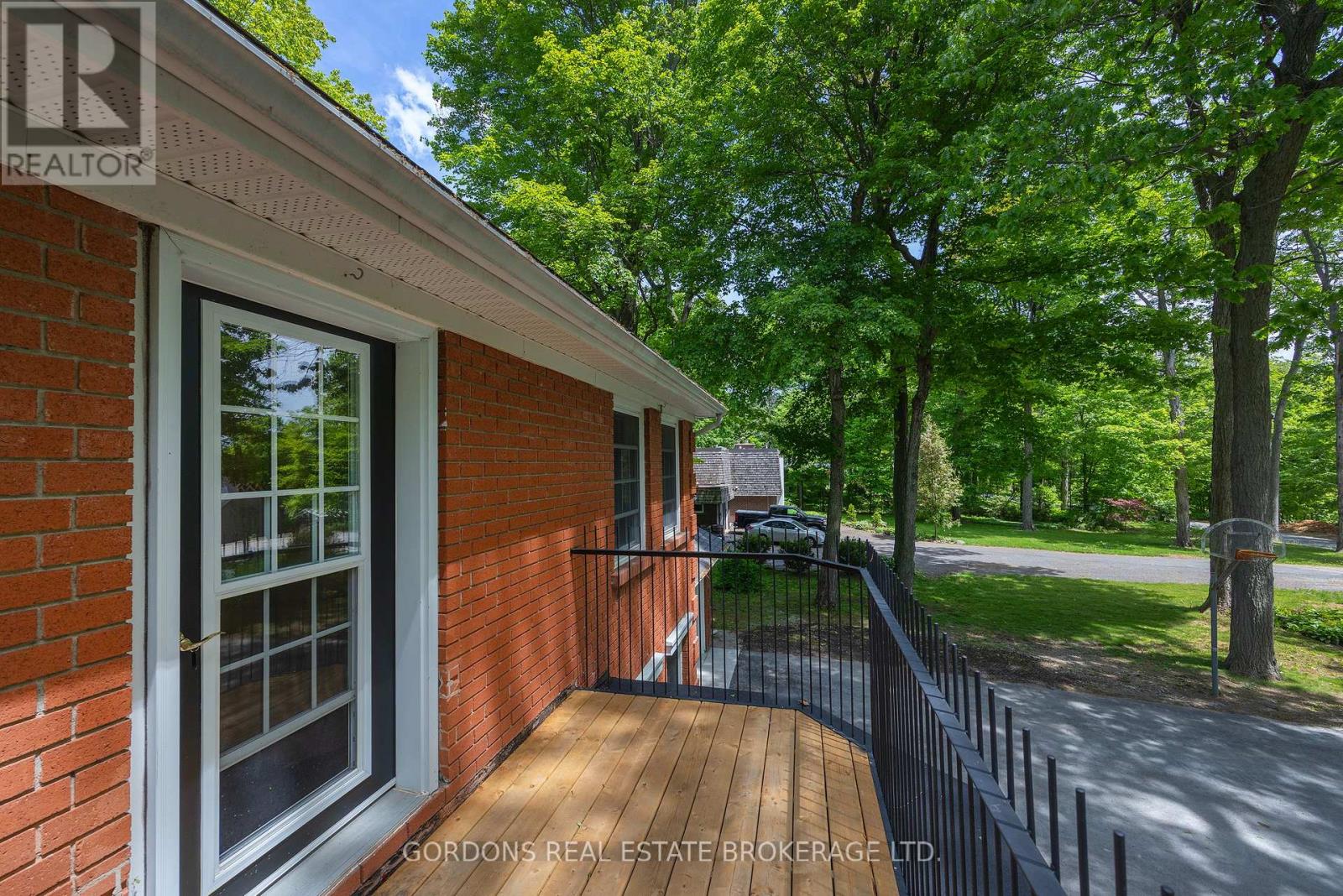 25 Riverside Drive, Kingston, Ontario  K7L 4V1 - Photo 9 - X13834112