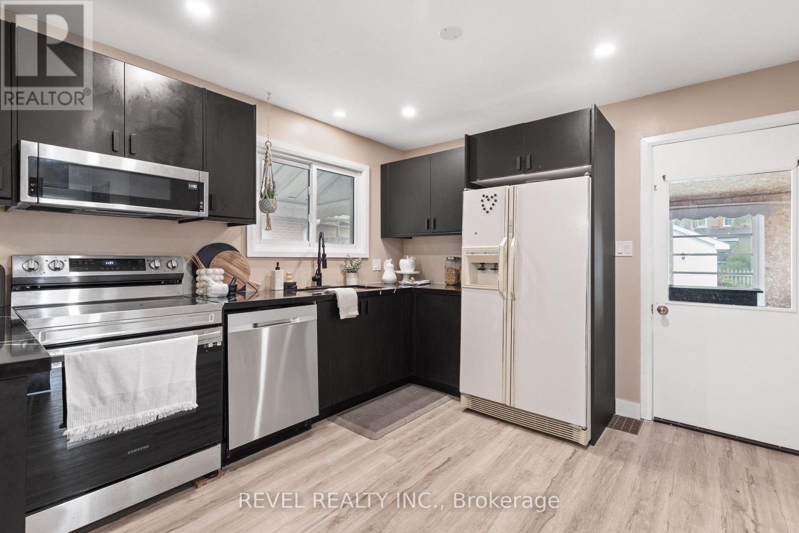 20 Division Street, Kawartha Lakes, Ontario  K9V 4S1 - Photo 16 - X13834070