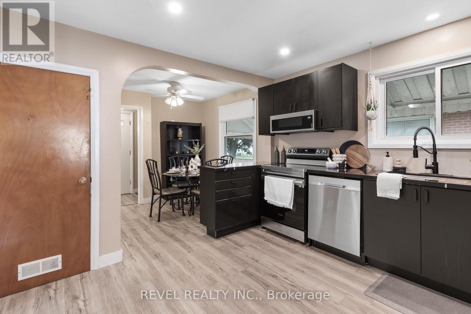 20 Division Street, Kawartha Lakes, Ontario  K9V 4S1 - Photo 17 - X13834070