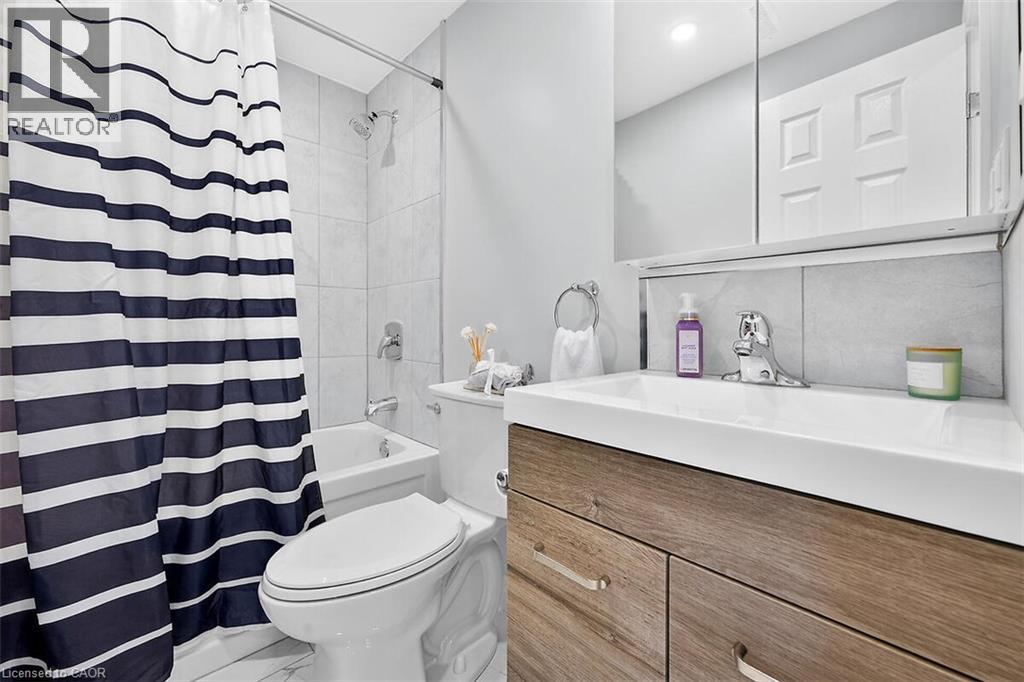 4 Albemarle Street, Hamilton, Ontario  L8L 7G3 - Photo 16 - 40866241