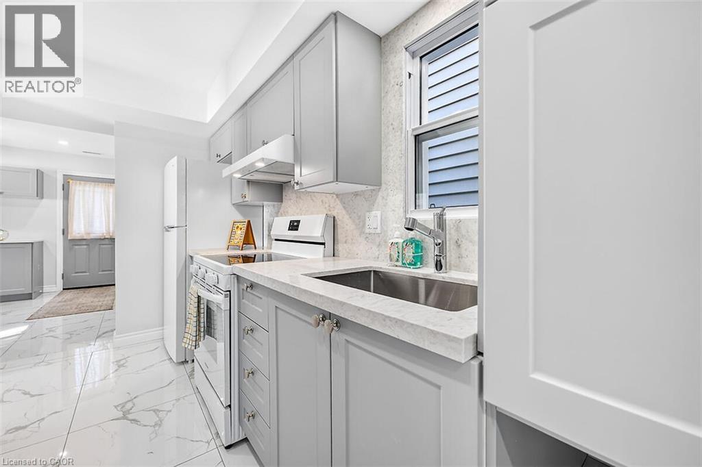 4 Albemarle Street, Hamilton, Ontario  L8L 7G3 - Photo 10 - 40866241
