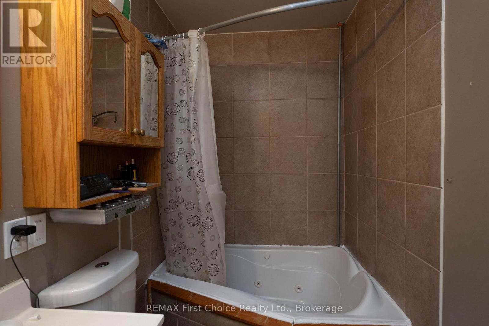 467 James Street N, Thunder Bay, Ontario  P7C 4T3 - Photo 11 - X13830584