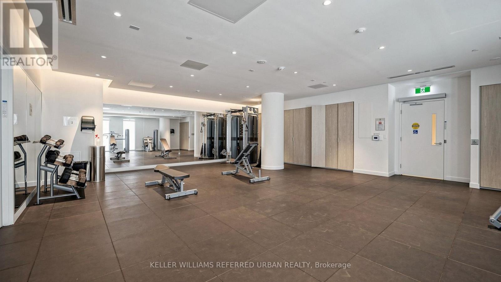 2403 - 238 Simcoe Street, Toronto (Kensington-Chinatown), Ontario  M5T 1T4 - Photo 21 - C13834150