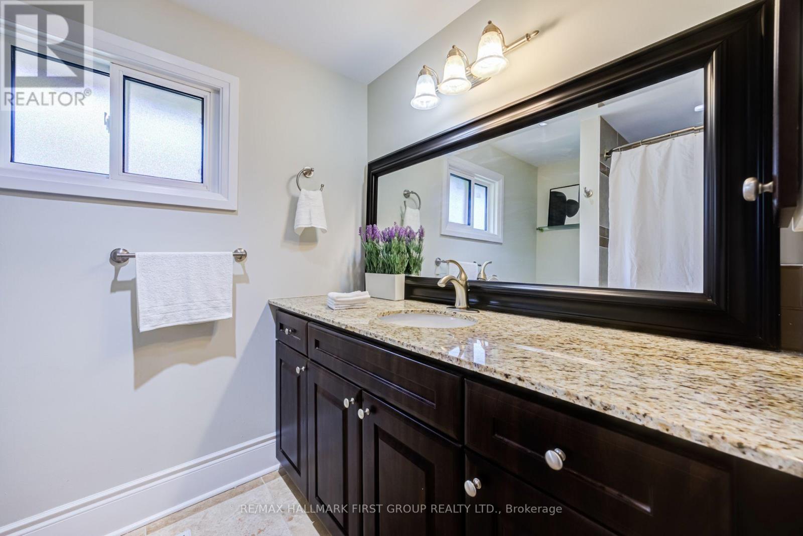 33 Anstead Crescent, Ajax, Ontario  L1S 3X4 - Photo 21 - E13834092